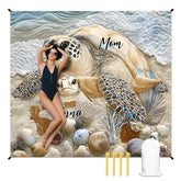 人物沙滩垫无纹理样机 2