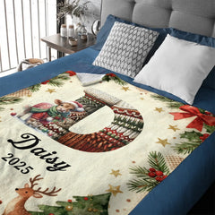 Customized Cute Animals Knitted Letter Design Blanket - Personalized Name And Initial Letter - Christmas Gift For Family, Friends