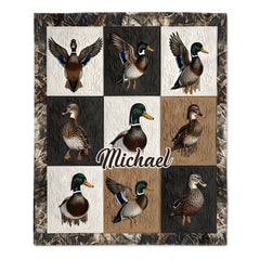 Love Hunting Customized Animal Themed Blanket - Personalized Name - Gift For Hunting Lovers